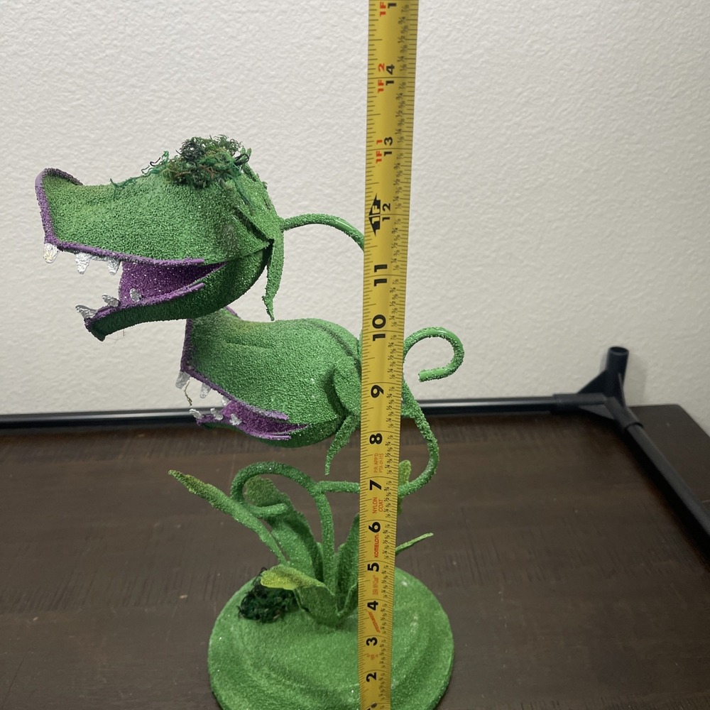 Little Shop of Horrors Audrey Plant Venus Flytrap Metal Halloween 13" - Picture 5 of 6